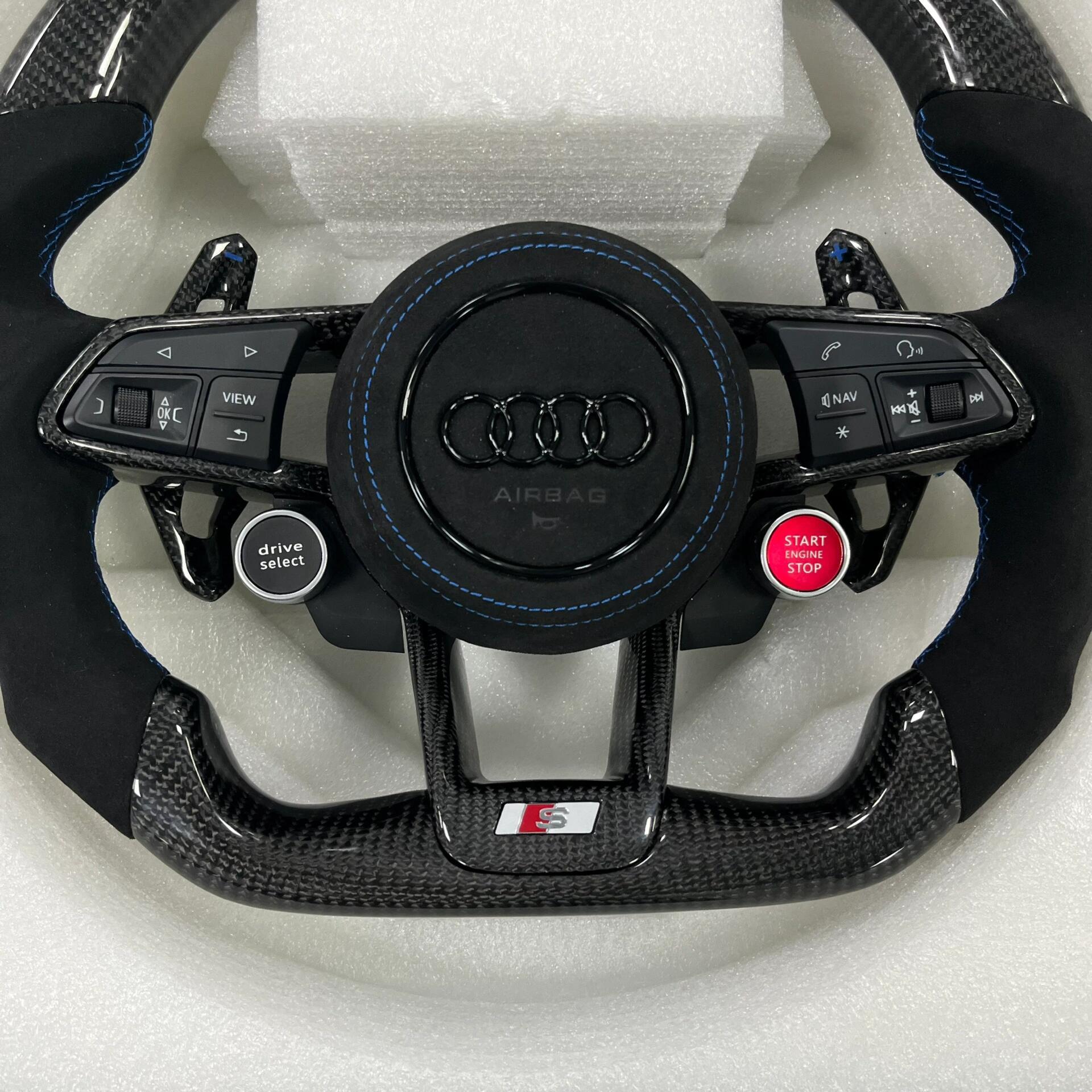 As shown the steering wheel of Audi R8 is suitable for all old Audi models