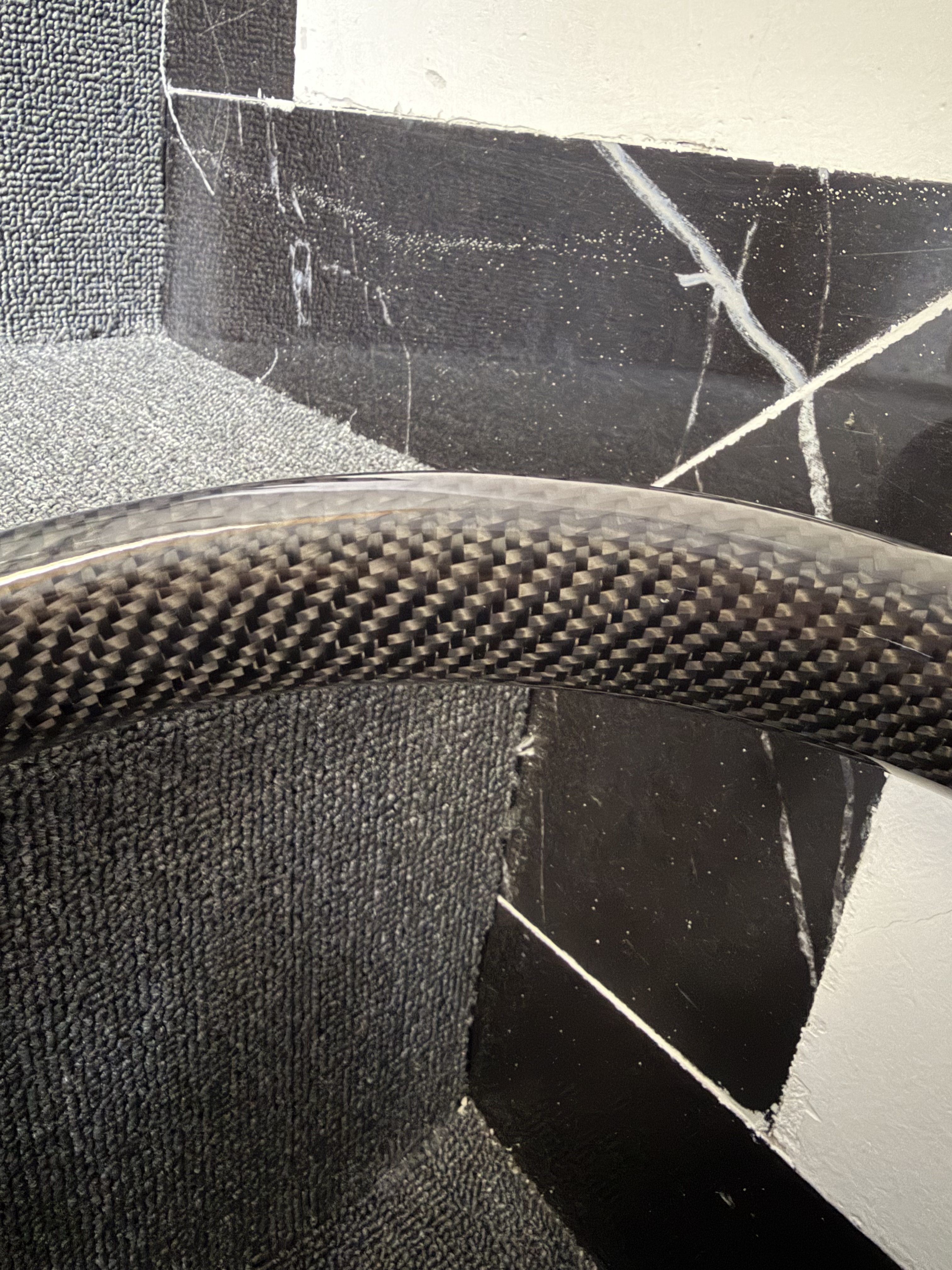 Customized carbon fiber and leather R8 steering wheel suitable for Audi S RS