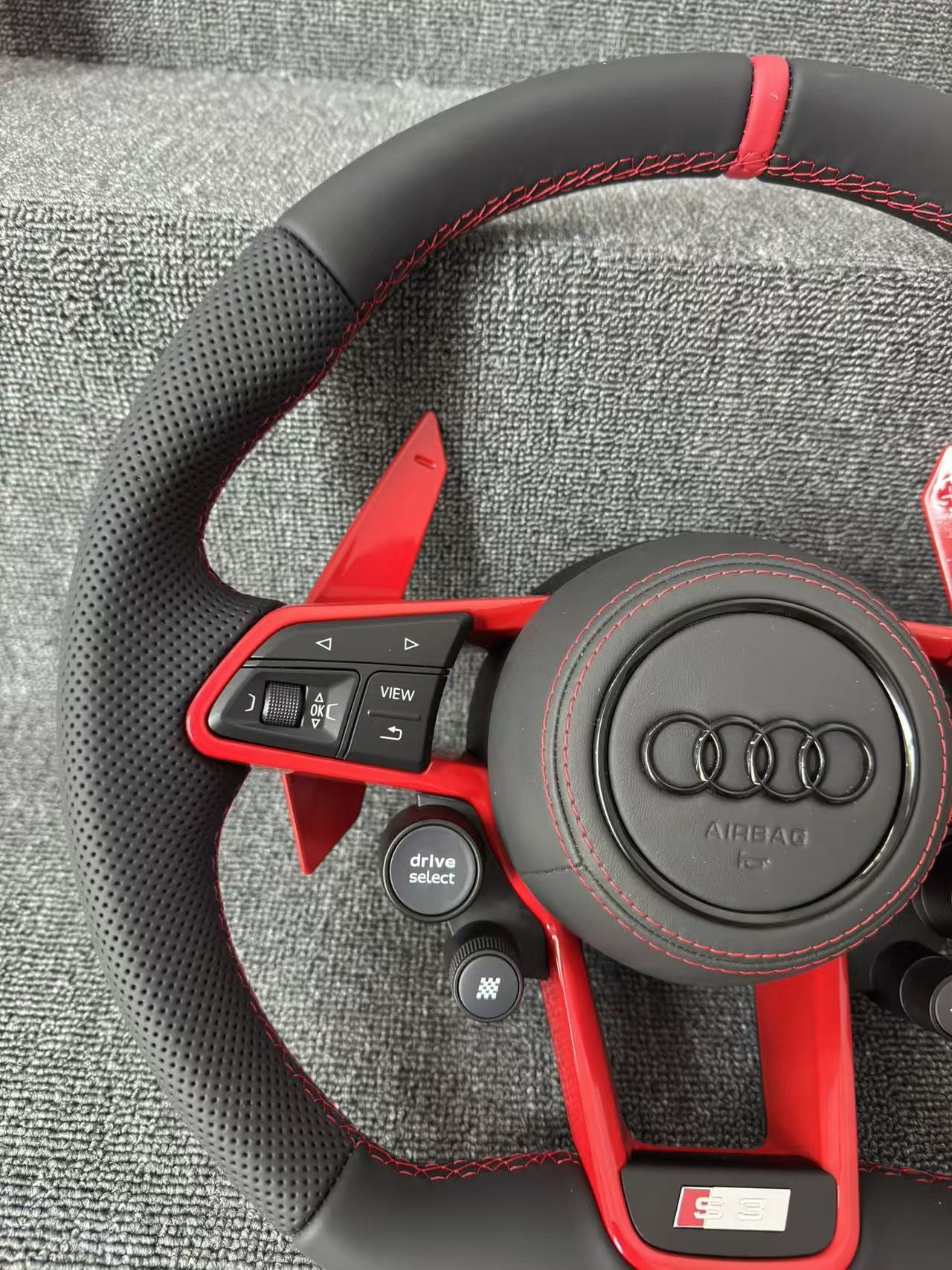 Customized Full Leather R8 steering wheel with 4 buttons for Audi S RS
