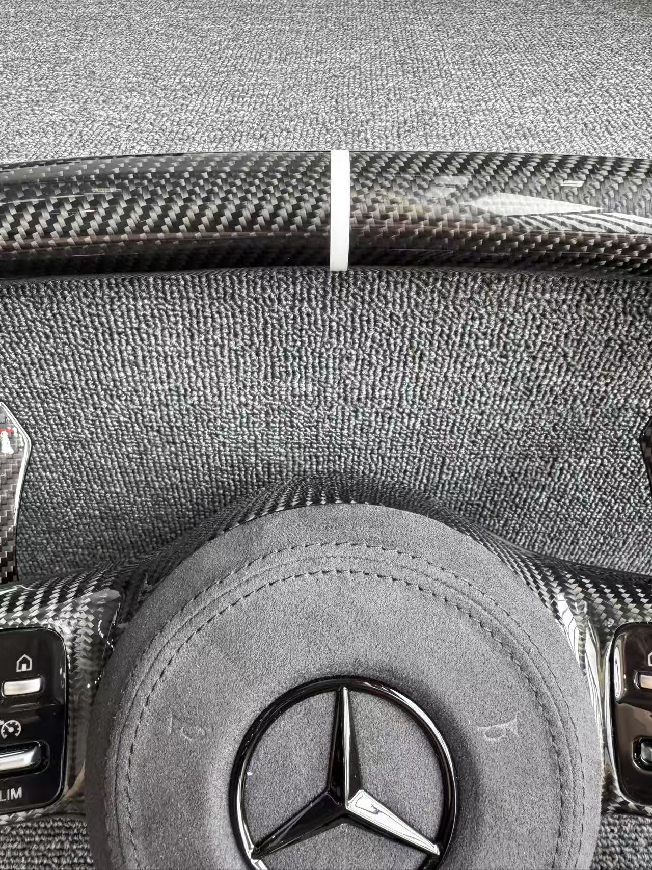 Suitable for Mercedes GT GTS custom carbon fiber steering wheel