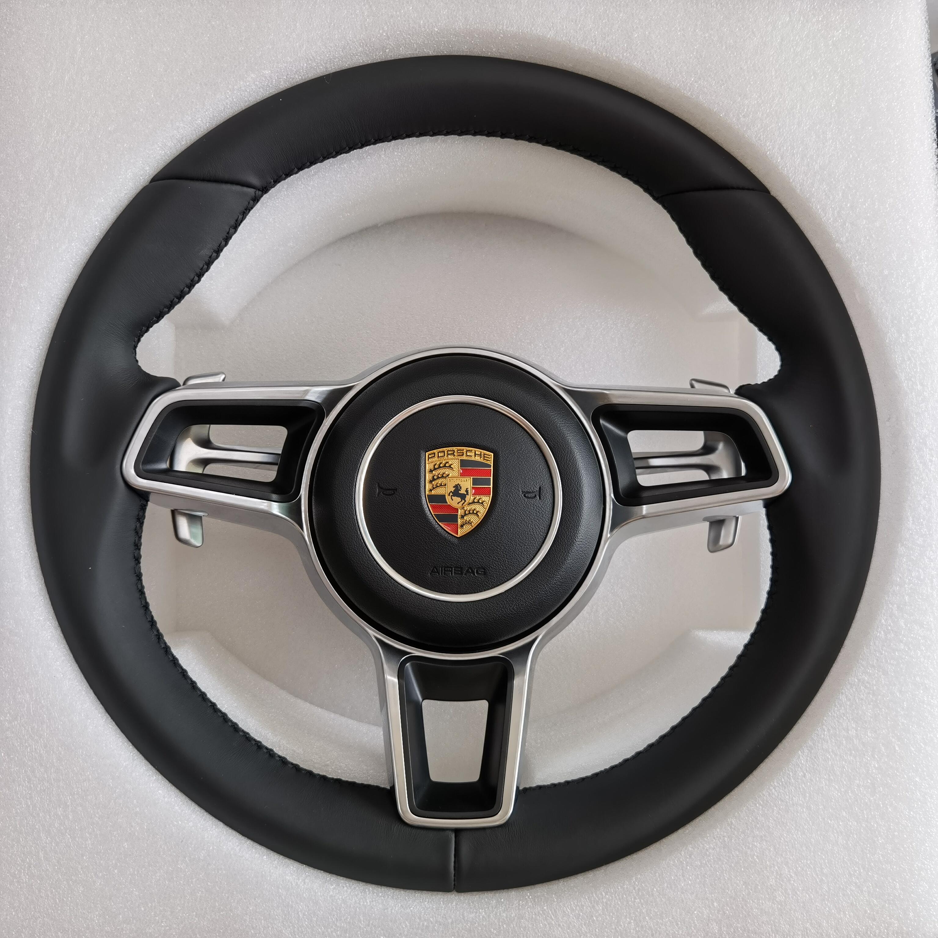 Suitable for Porsche 2010 987.2 S leather steering wheel without paddles