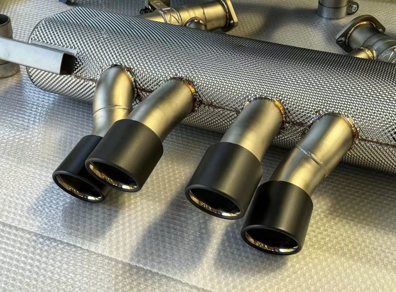 Exhaust System（ Mid & Rear Section）+ Exhaust Tips + Exhaust Valve Controller + Carbon fiber rear lip for BMW G87 M2