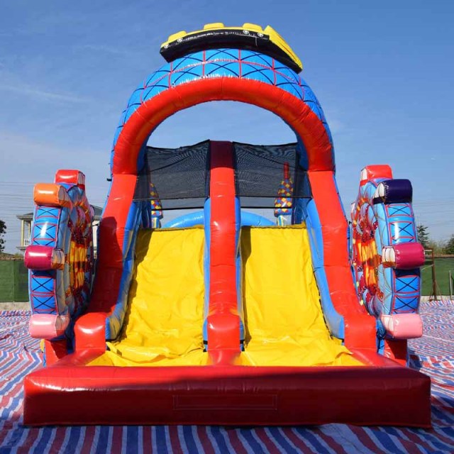 Ferris wheel obstacle course