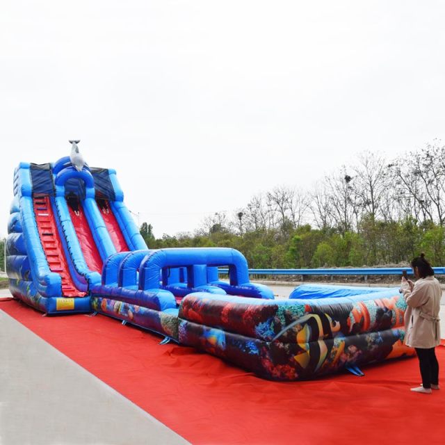 Giant outdoor sea world inflatable water slide