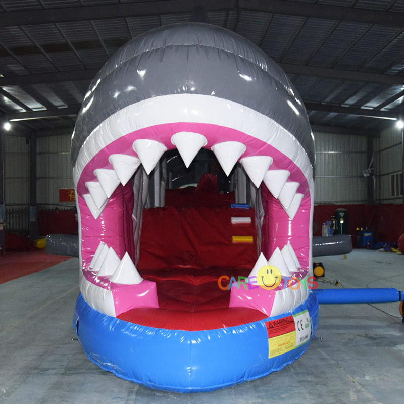 3D shark kids fun run obstacle course