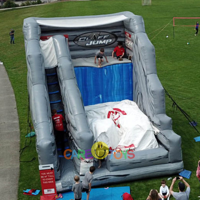 Gray Marble Rocky Inflatable cliff jump