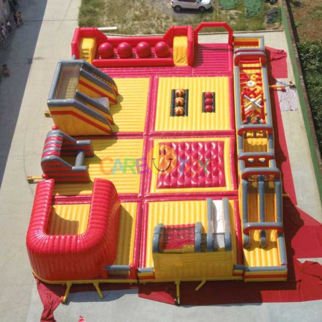 Giant 30x20m custom inflatable theme park