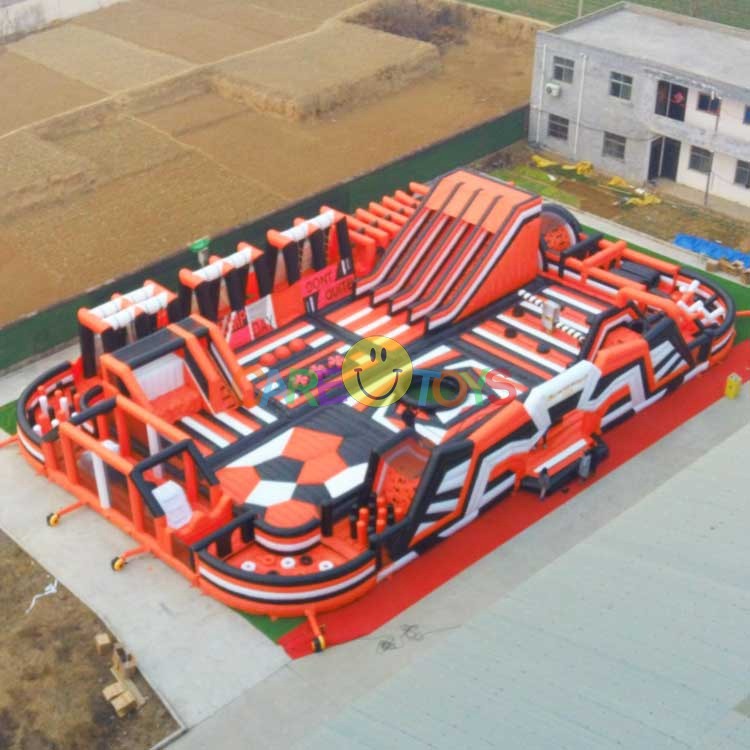 30x20m Theme Park