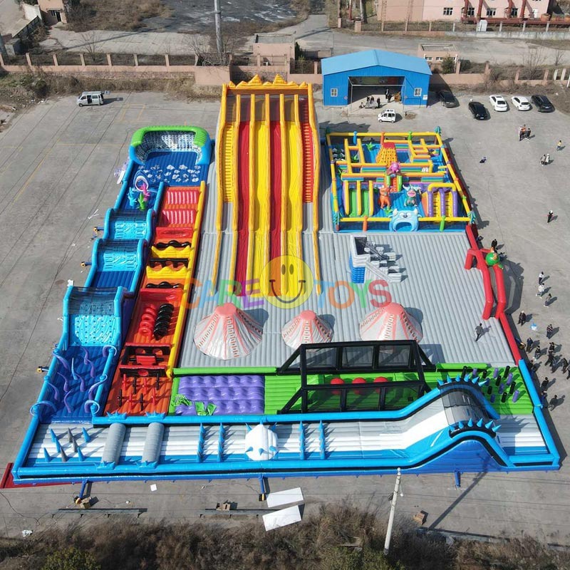 50x40m world's biggest outdoor inflatable theme park