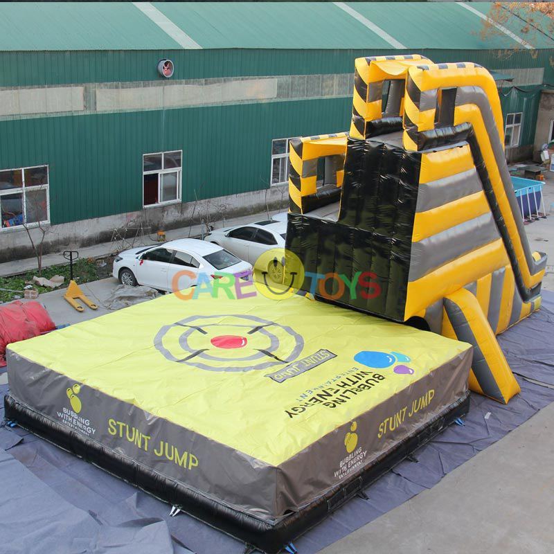 Zero Shock inflatable stunt jump
