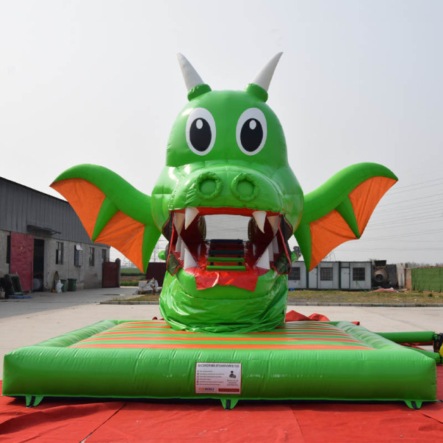 Snappy dragon inflatable slide