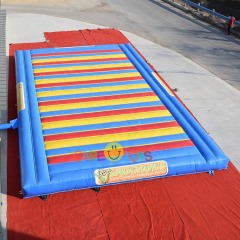 Custom inflatable jump pad