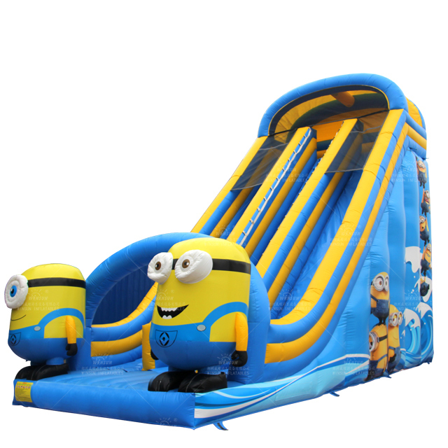 Giant 3D inflatable minion slide