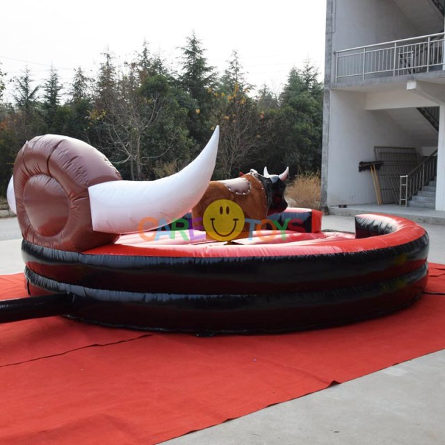 Rodeo Bull (Red/Black)