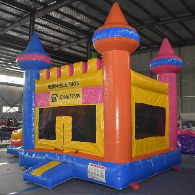 14ft Castle With Slide