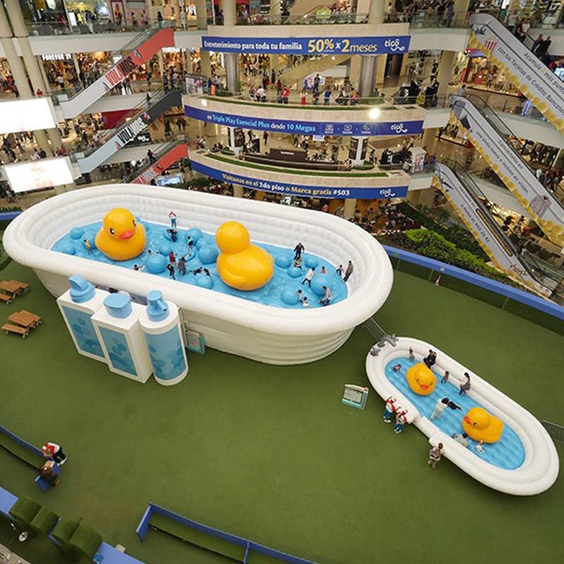 Giant Inflatable bathtub jumping world