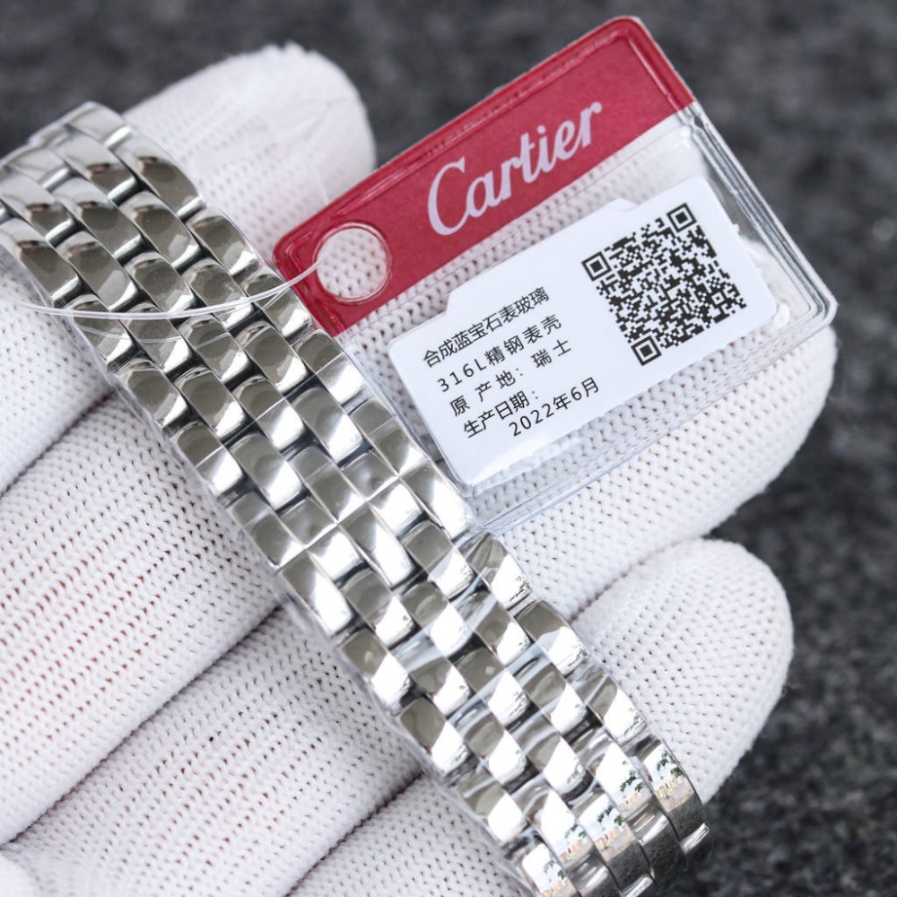 PANTHERE DE CARTIER Quartz Watch