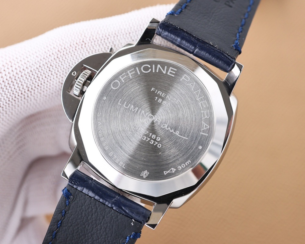 Panerai  Automatic Watch 42mm