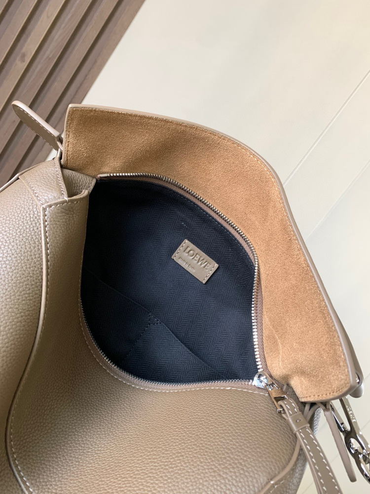 Loewe puzzle 29