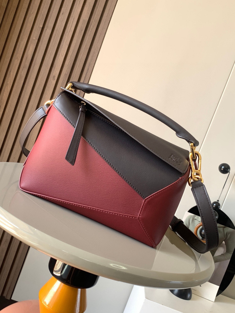 Loewe puzzle small