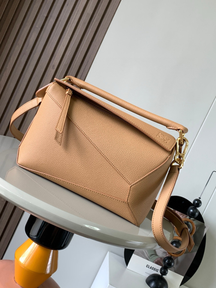 Loewe puzzle small