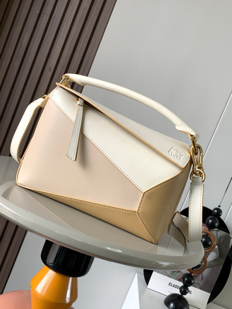 Loewe puzzle small