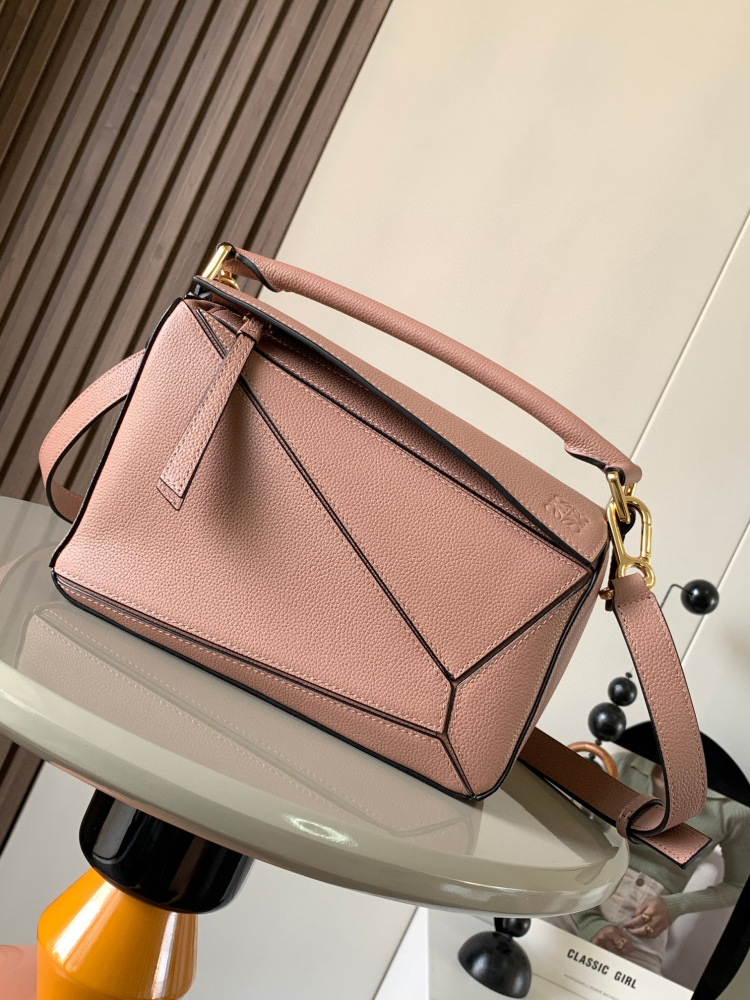 Loewe puzzle small