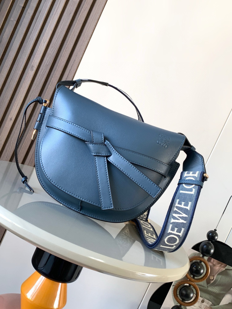 Loewe gate bag small