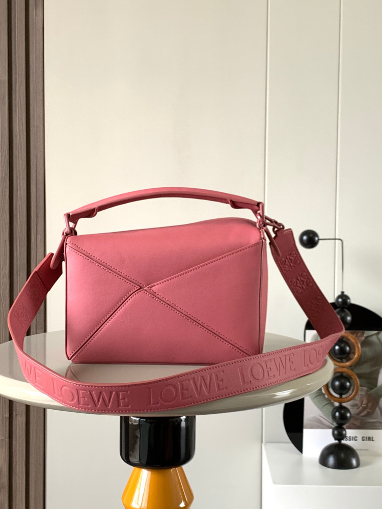 Loewe puzzle small