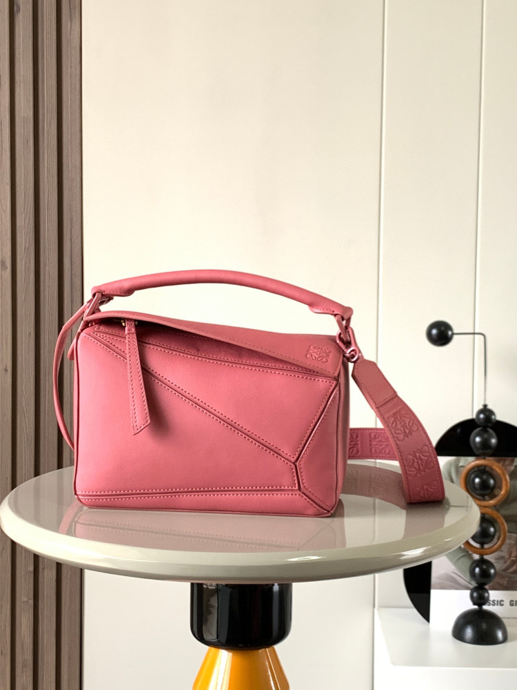 Loewe puzzle small