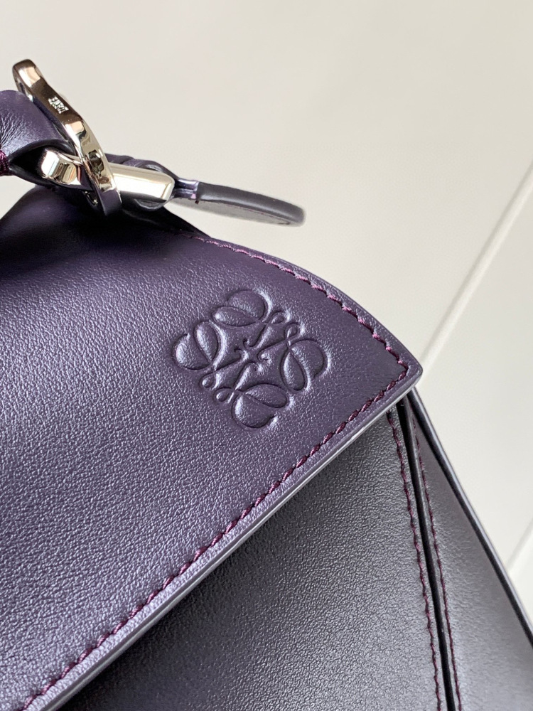 Loewe puzzle small