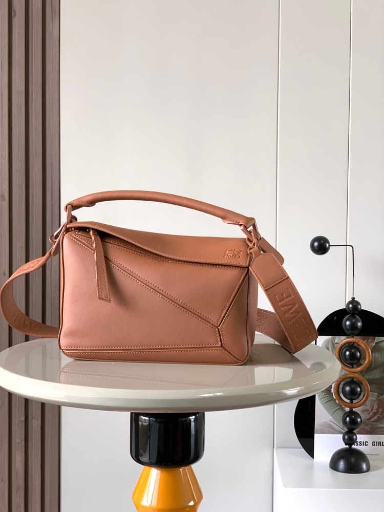 Loewe puzzle small