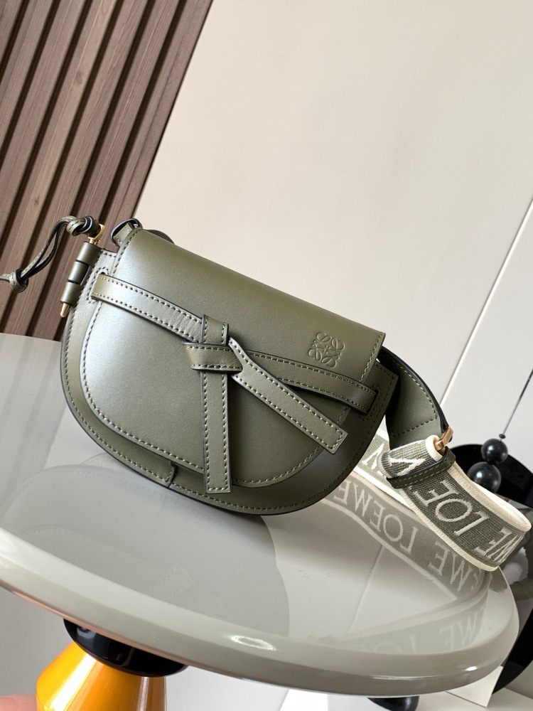 Loewe gate bag mini