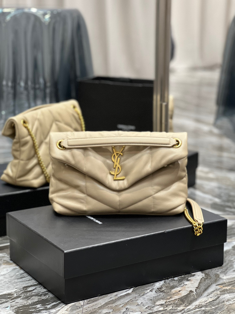 YSL loulou puffer medium