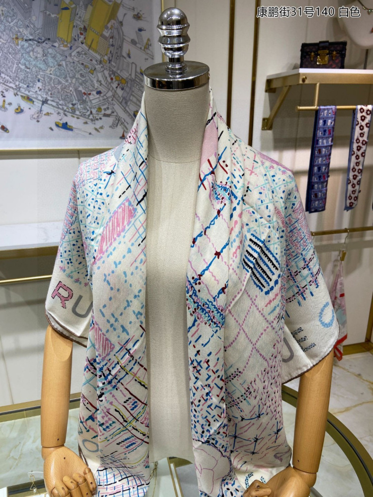 Top grade Chanel square scarf