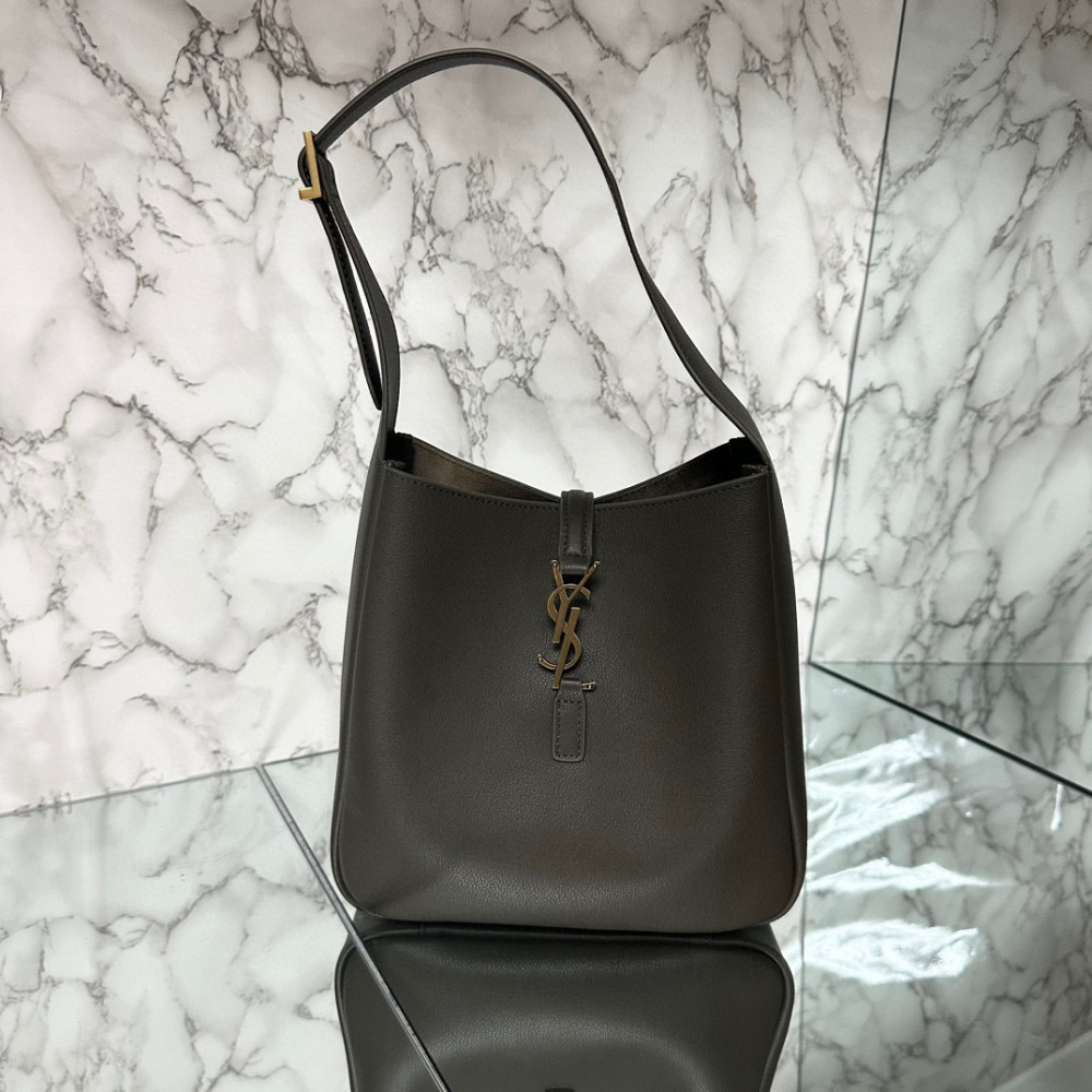YSL LE 5A7