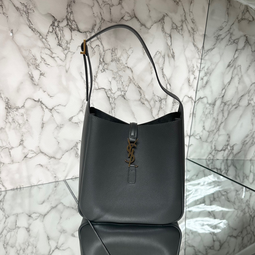YSL LE 5A7