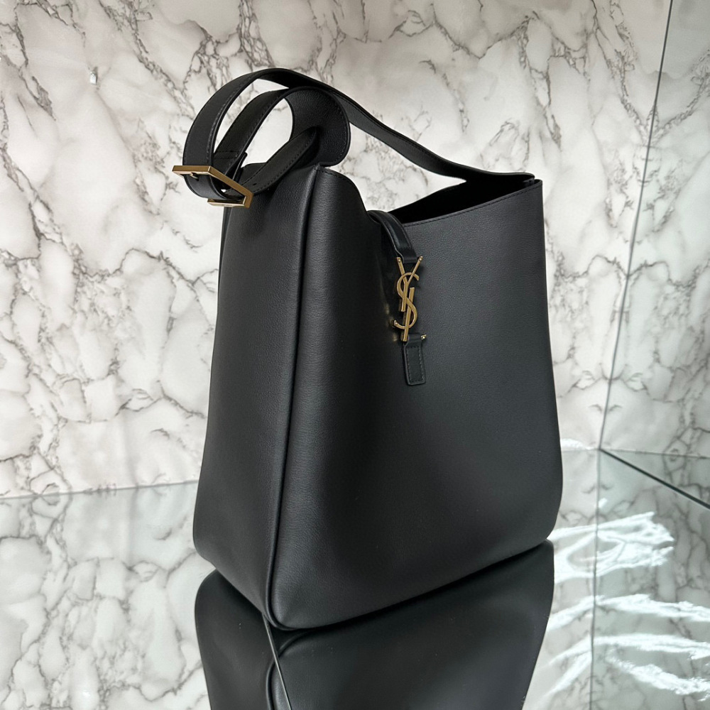 YSL LE 5A7