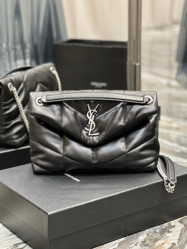 YSL loulou puffer medium