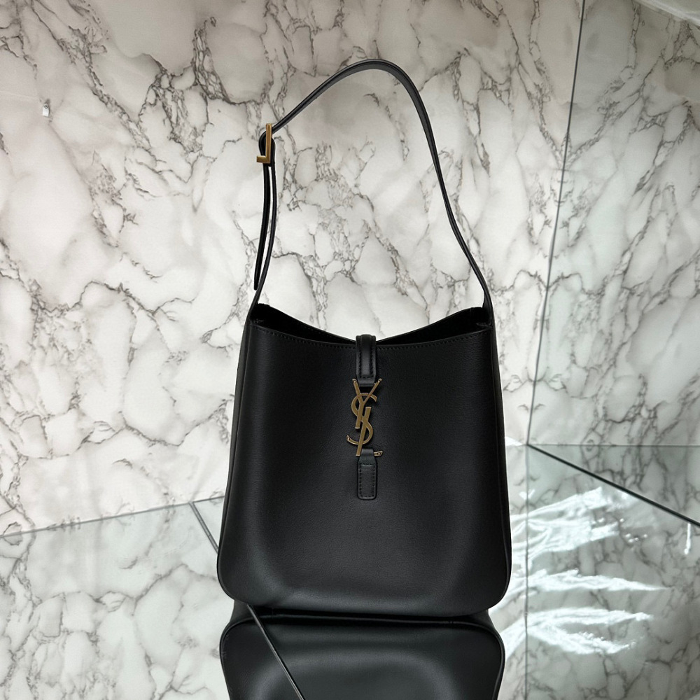 YSL LE 5A7