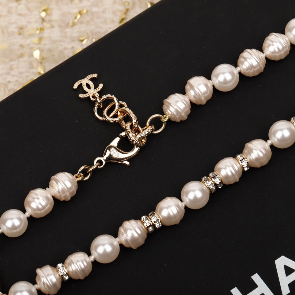 Chanel long Necklace