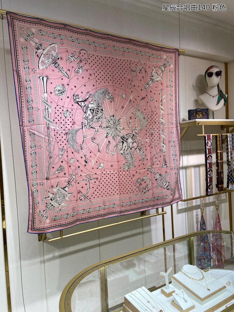 Top grade Hermes square scarf