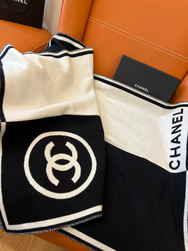 Top grade Chanel shawl