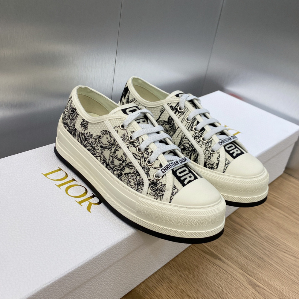 Walk Dior Thick sole