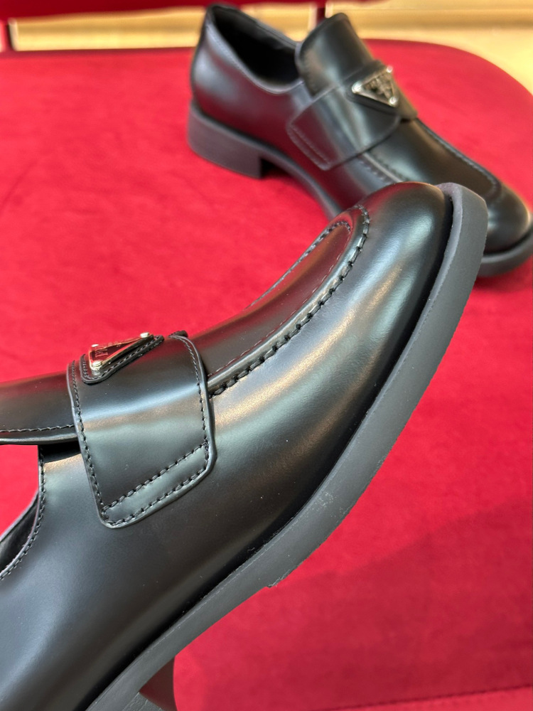 Prada leather shoes
