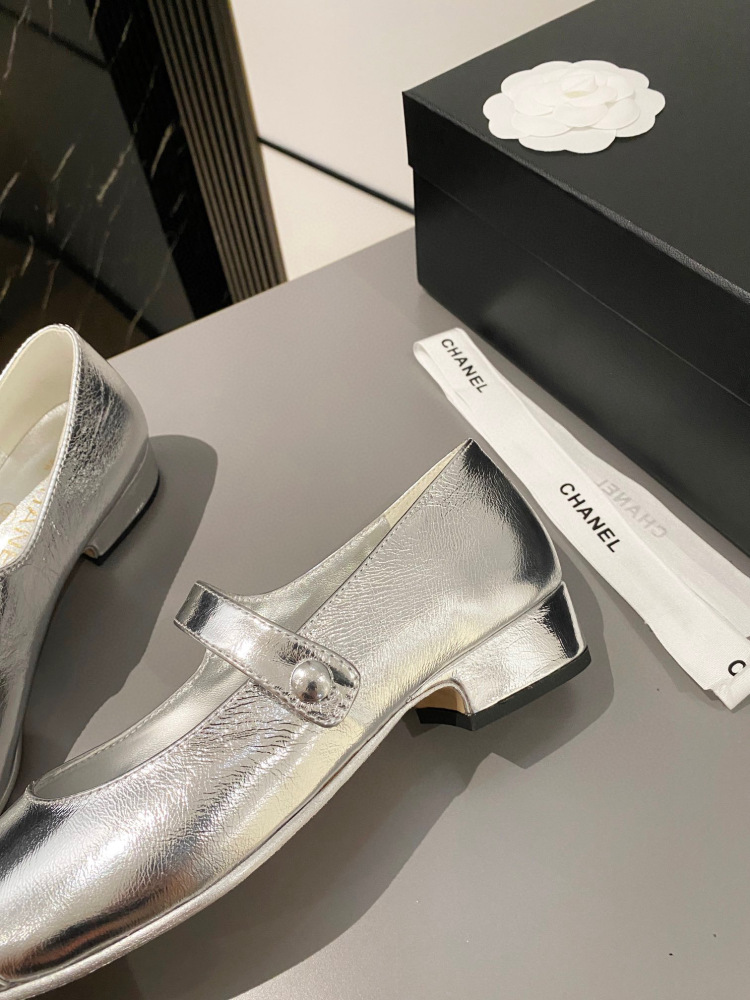 Chanel leather shoes