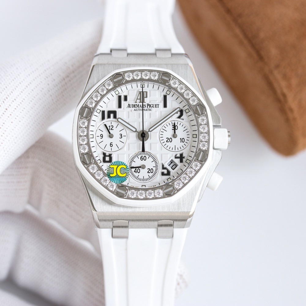 Audemars Piguet 26048 Automatic Watch