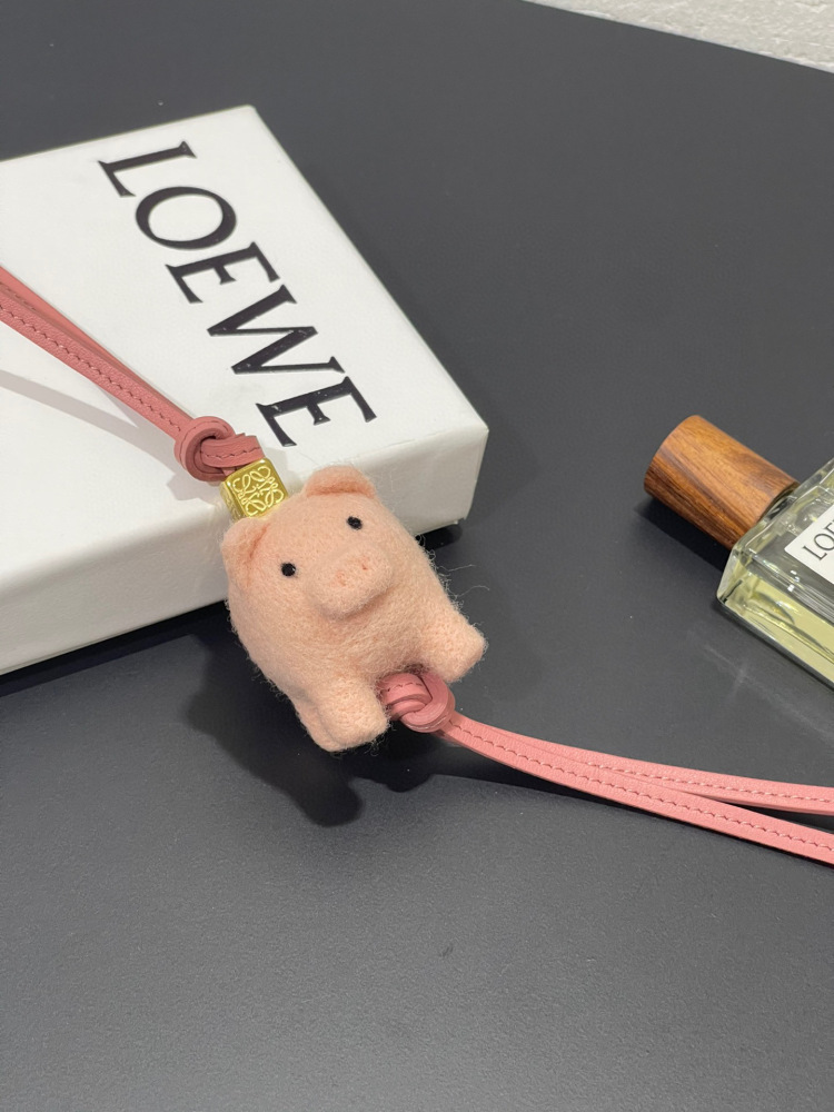 Top grade Loewe bag charm
