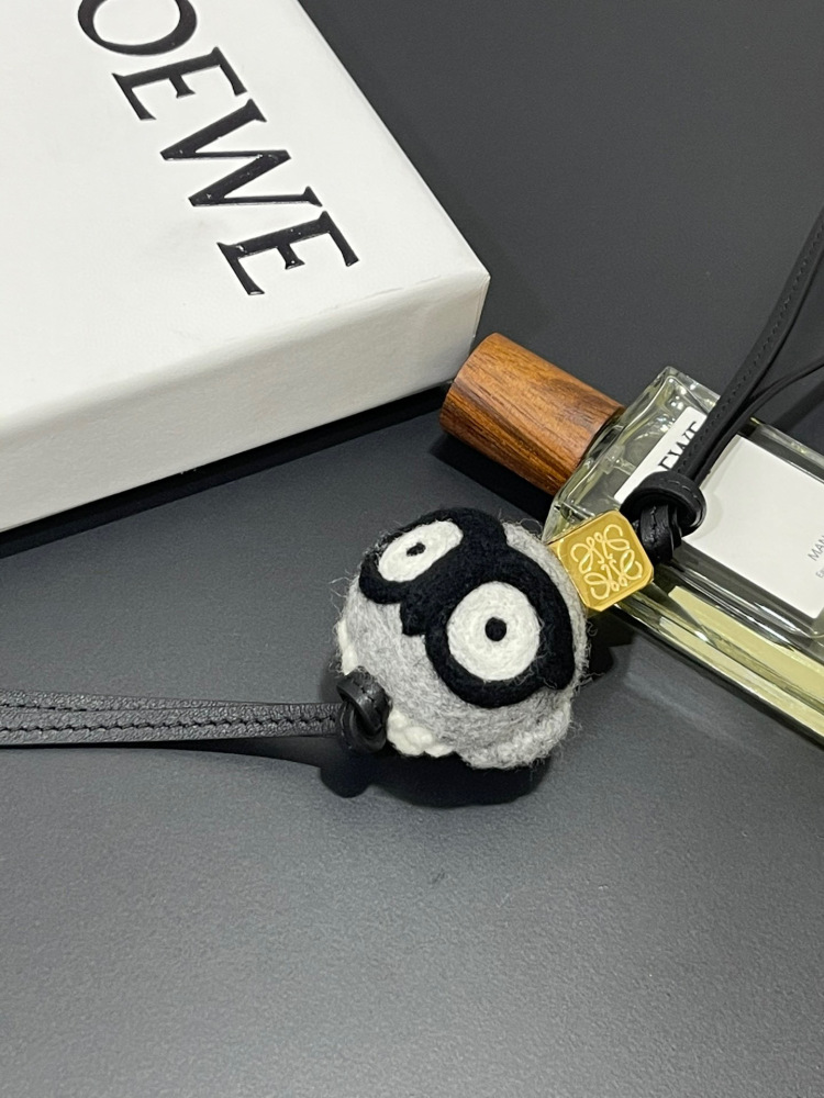 Top grade Loewe bag charm