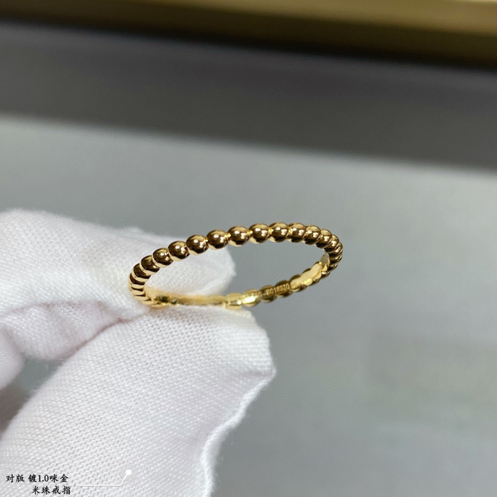 VCA Ring